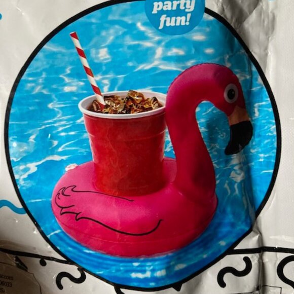 POOL PARTY COOZIES 3 PACK INFLATABLE FLOATING BEVERAGE HOLDER FLAMINGO SWAN NEW - Picture 4 of 5